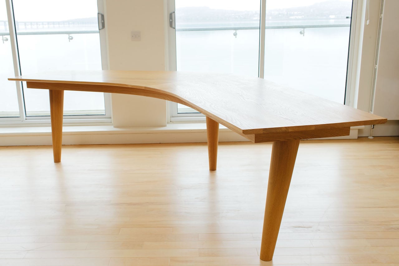 Arrowhead Desk