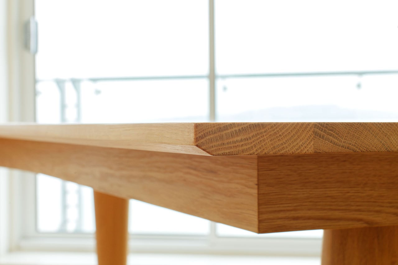 Arrowhead Desk