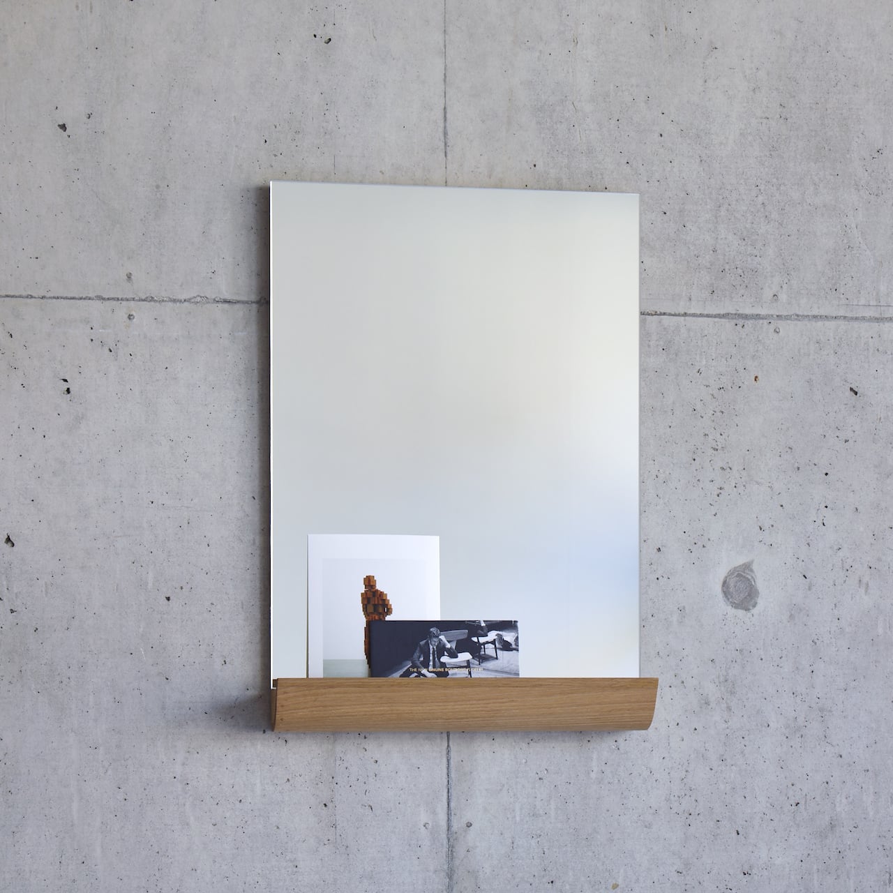 Jules Mirror